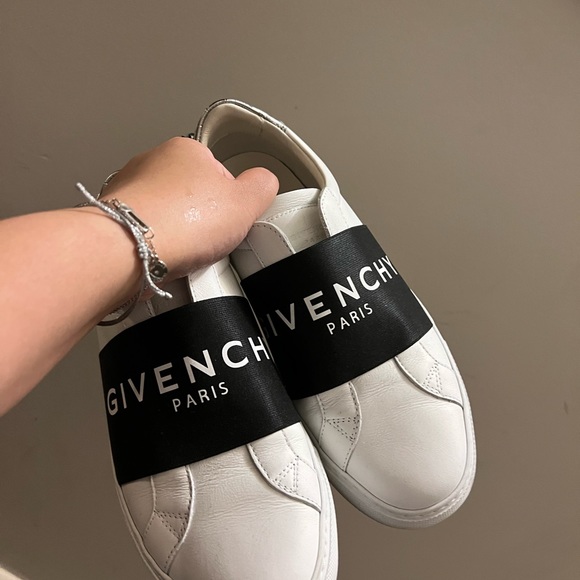 GIVENCHY slip on sneakers (authentic) - Picture 2 of 5
